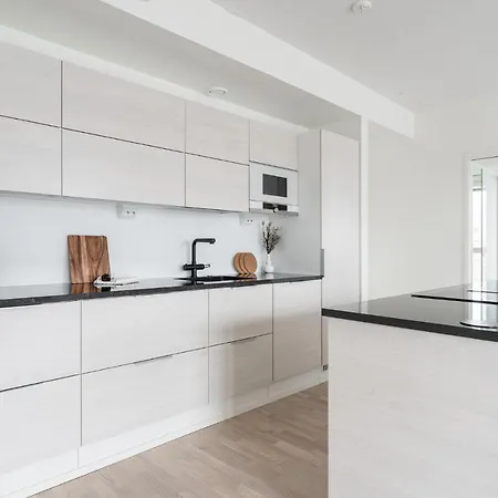 Spacious 2br With Sauna & Two Balconies Next To Naesijaervi - Hosted By 2ndhomes